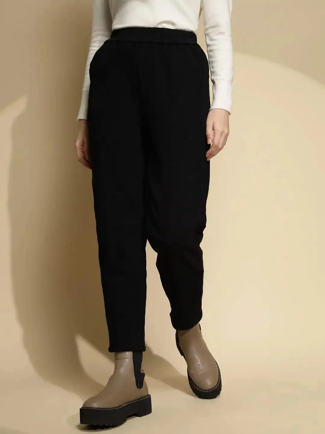 Black Solid Cotton High Rise Ankle Length Trouser