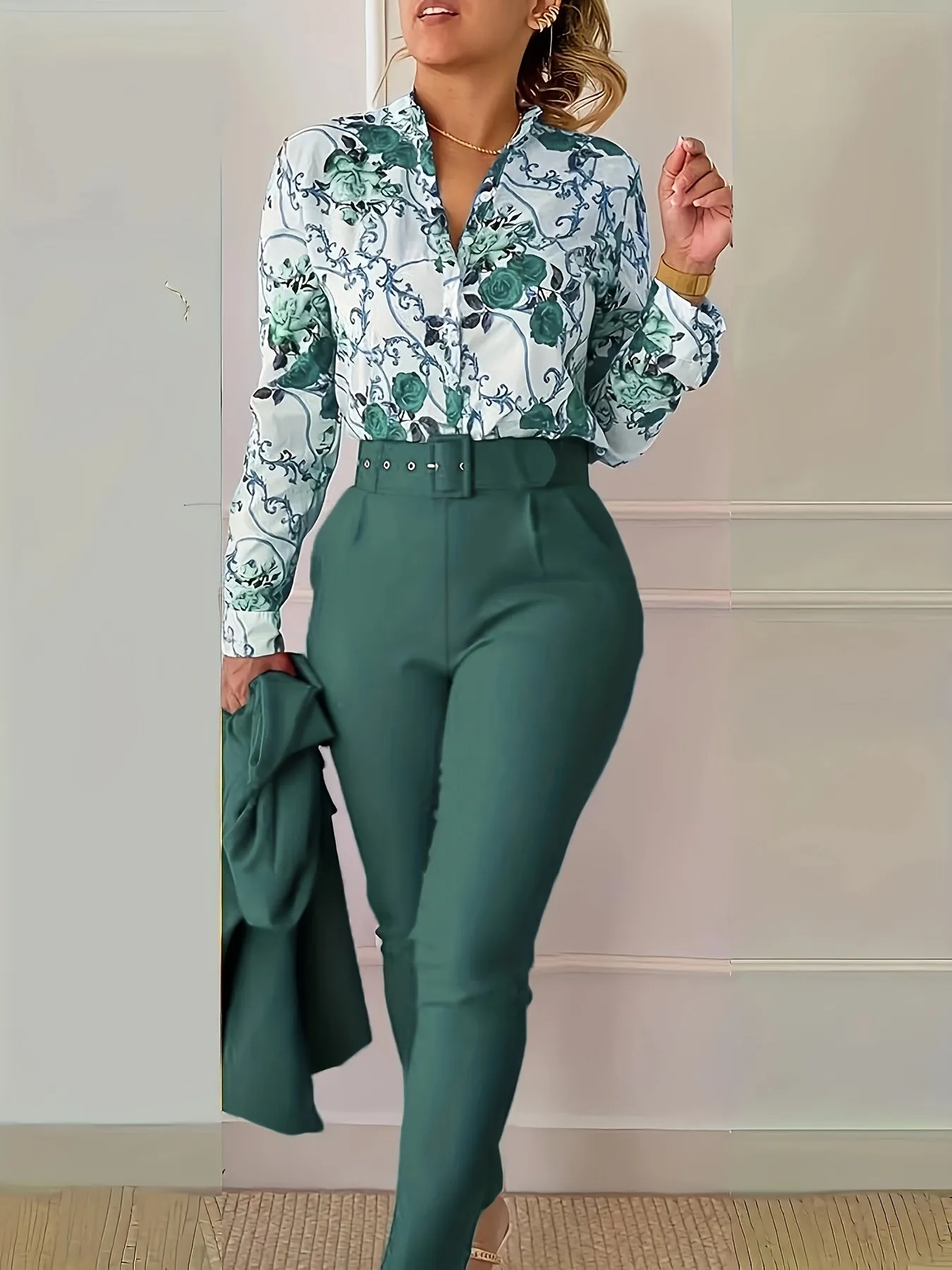 Floral Print V Neck Long Sleeve Blouse & Solid Belted Tapered Pants TD0870