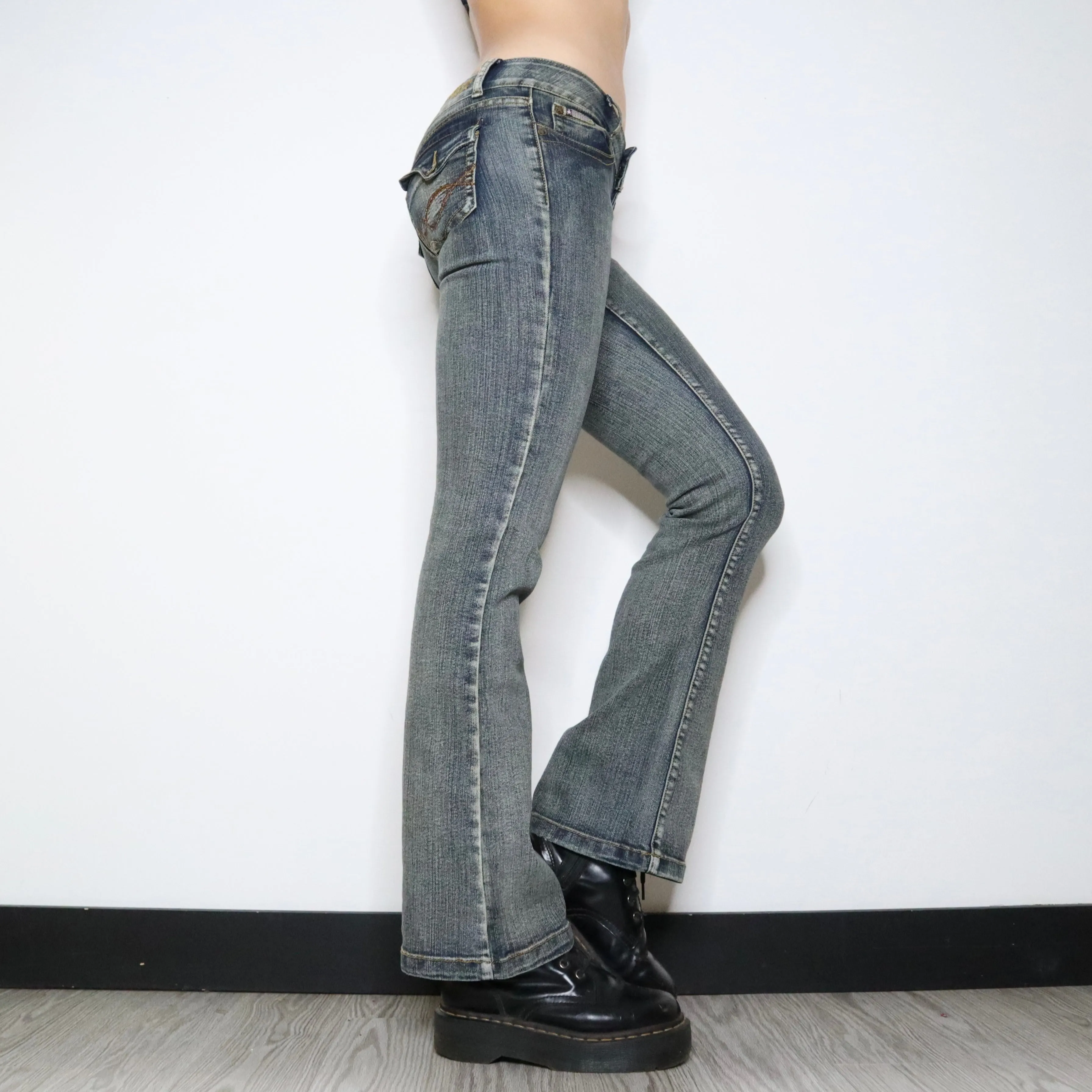 Low Waisted Flare Jeans (Small)