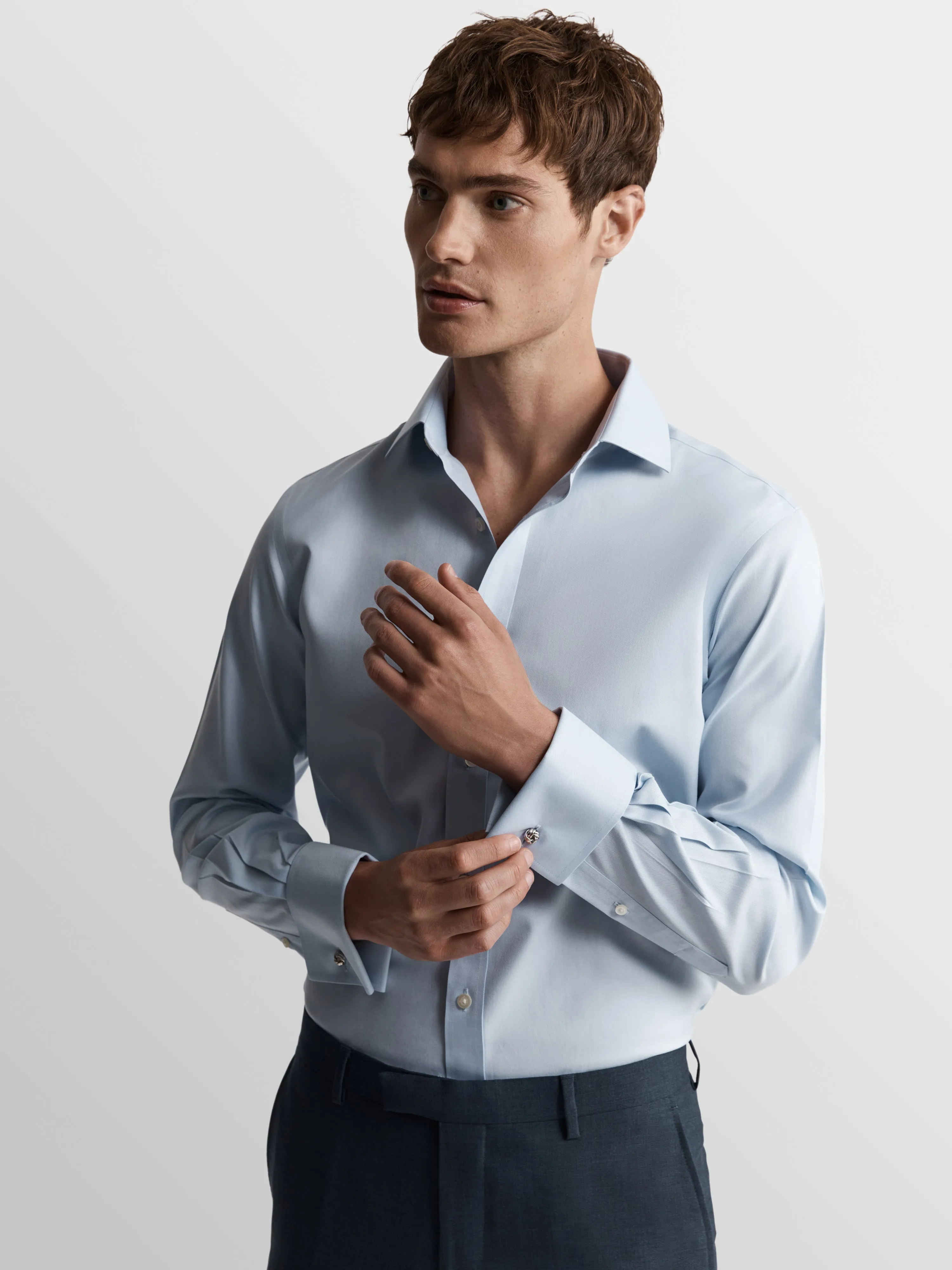 Semi Cutaway Collar Non-Iron Twill
