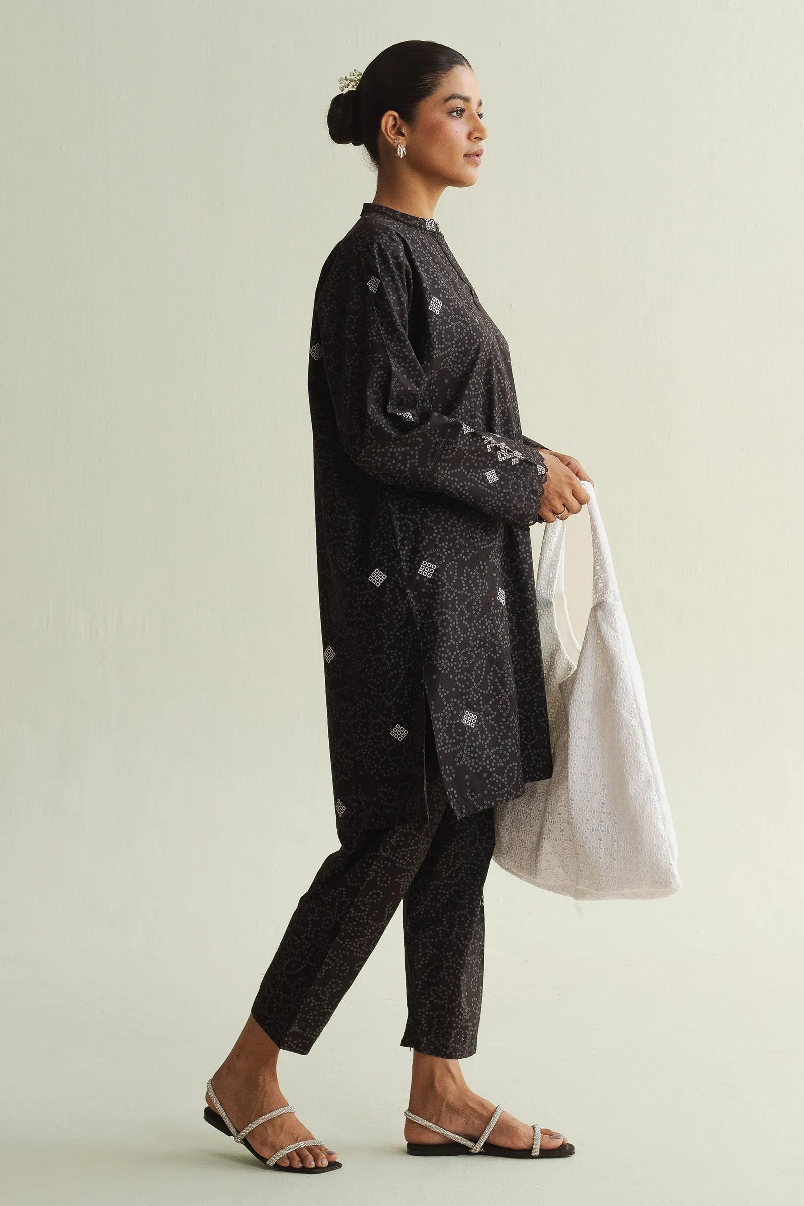 Summer Basics '24 - Zkt-1349