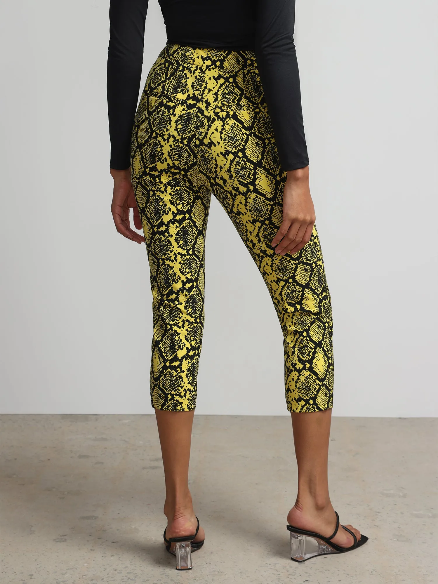 Tall Snake Print High Rise Slim-Leg Capri Pant - Fit To Flatter