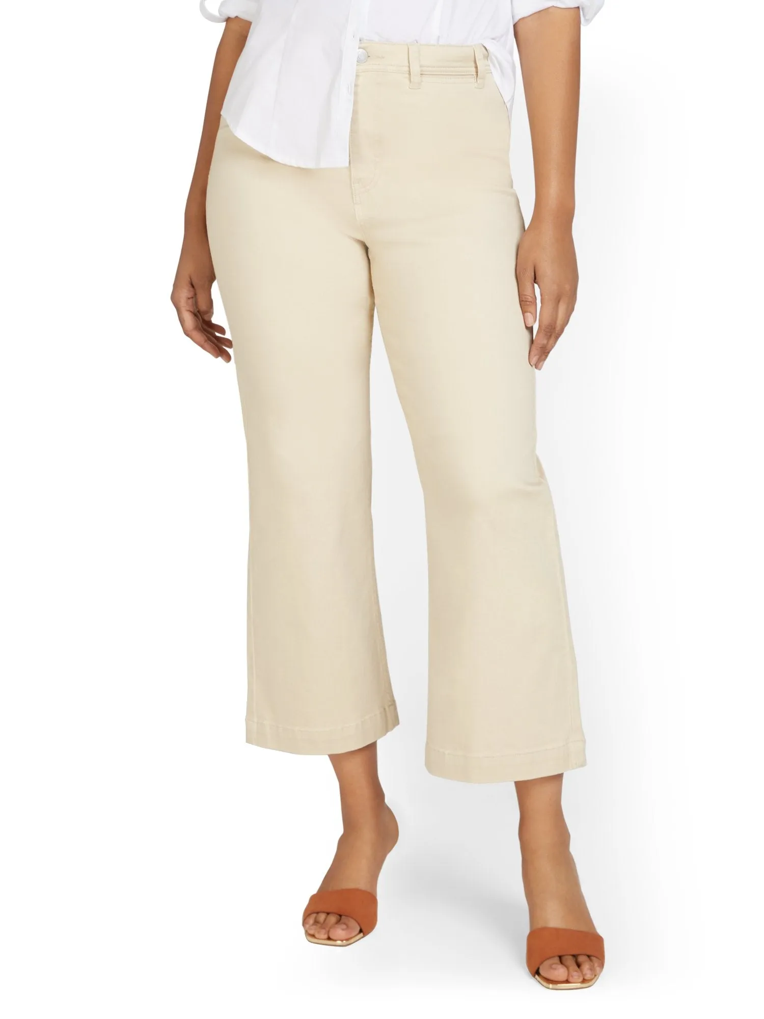 Ultra High-Waisted Wide-Leg Capri Jeans - Ecru
