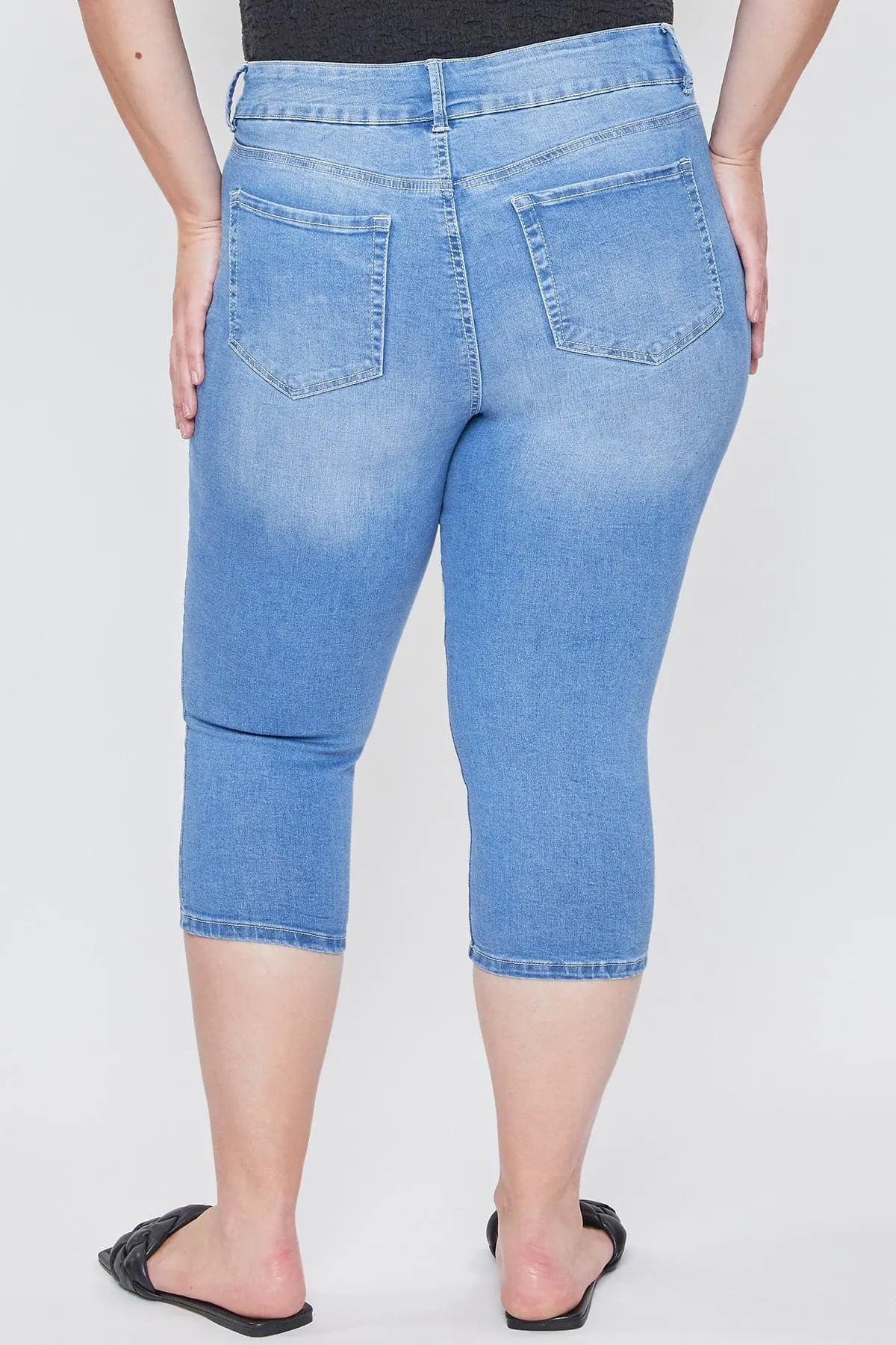 Women´s Plus High-Rise 2 Button Capri